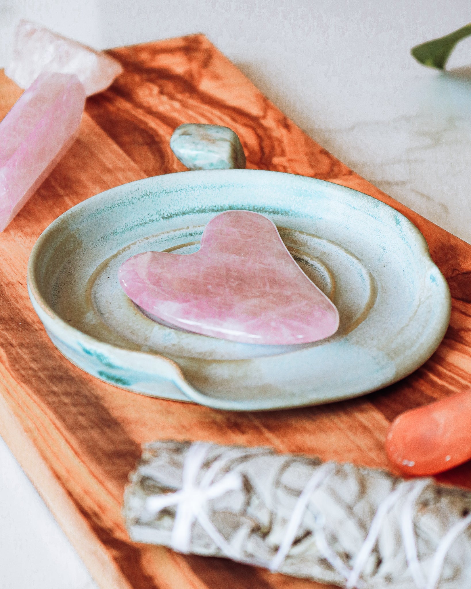 NexoShop - Rose Quartz Gua Sha - Anti - aging